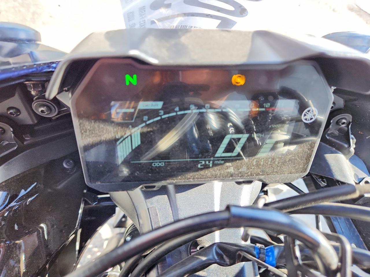 2025 Yamaha Yzfr7 - Фото 7