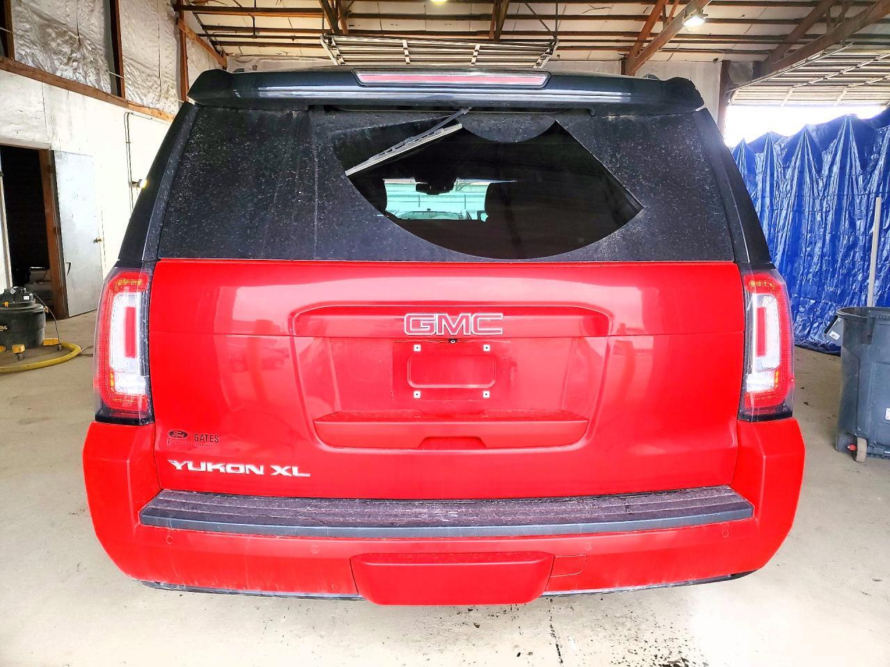 2017 GMC Yukon Xl K1500 Sle - Image 6