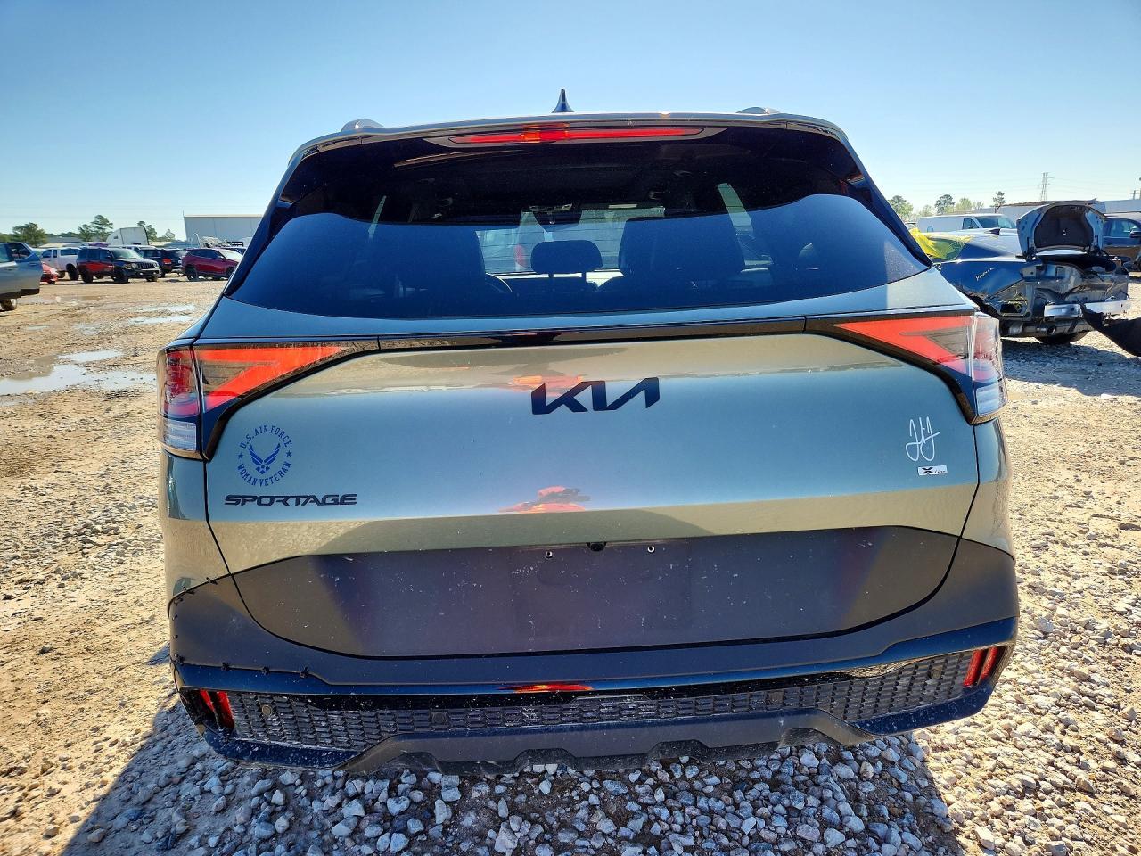 2025 Kia Sportage X-Line - Image 6