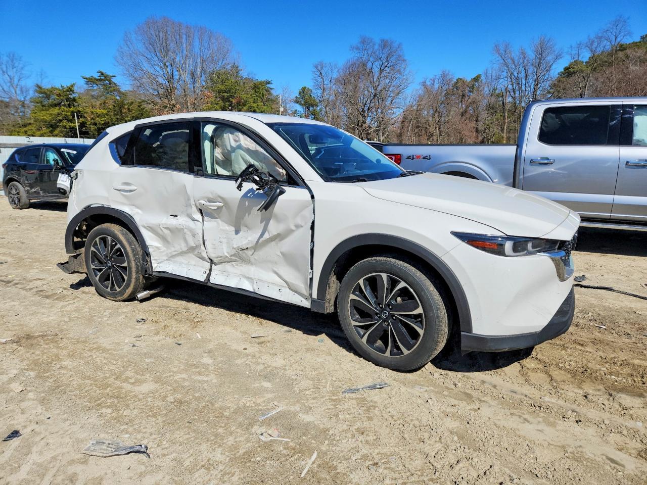 2023 Mazda Cx-5 Premium - Image 4