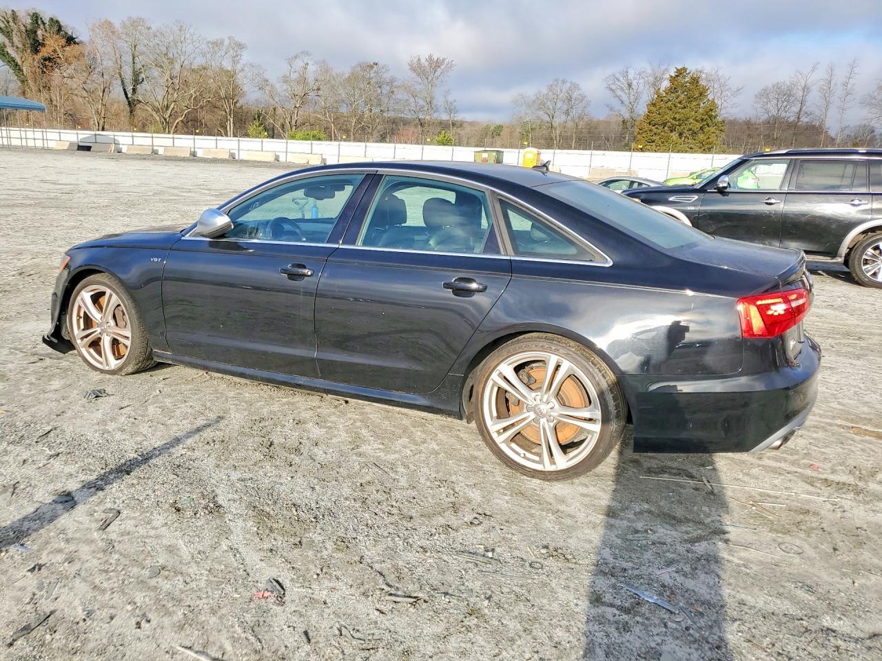 2013 Audi S6 - Фото 2