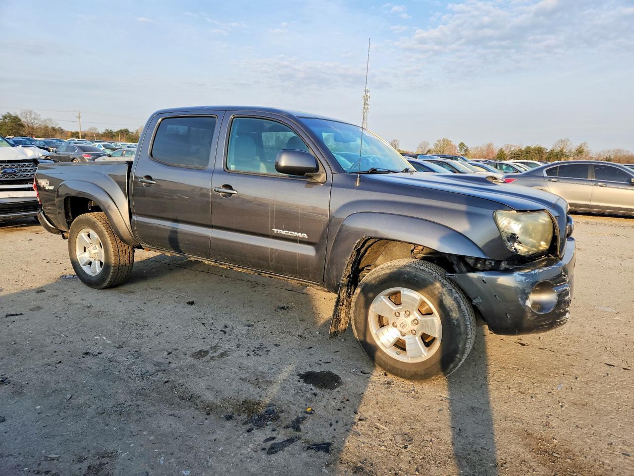 2011 Toyota Tacoma V6 - Фото 4