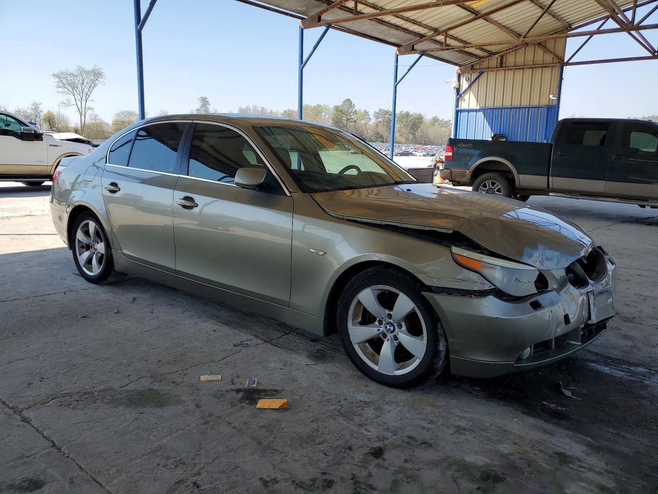 2005 BMW 530 I - Image 4