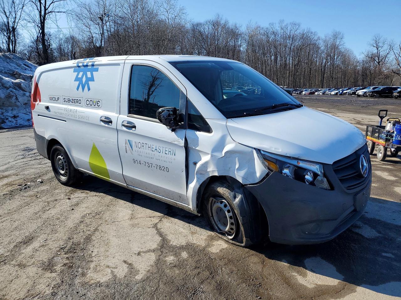 2022 Mercedes-Benz Metris - Image 4