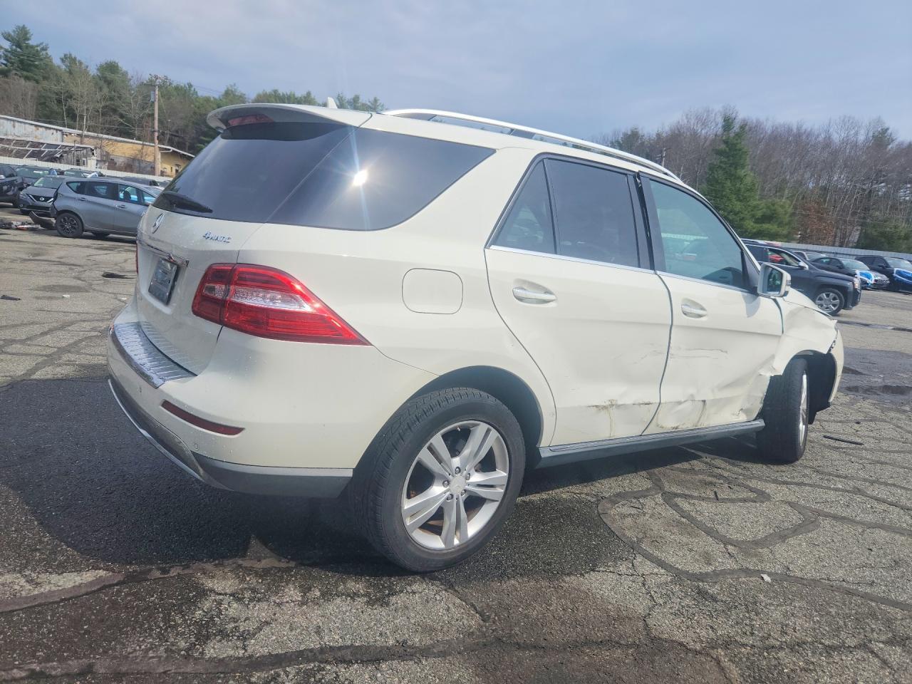 2012 Mercedes-Benz Ml 350 4Matic - Image 3