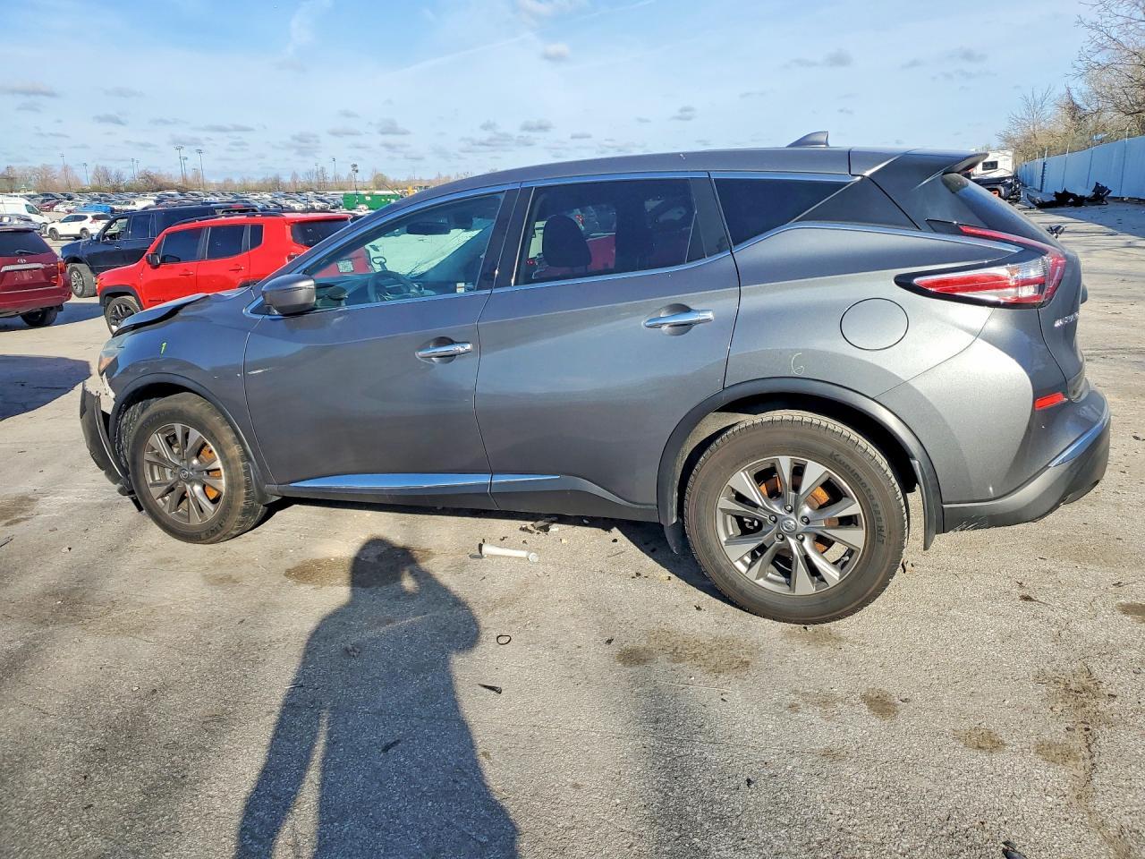 2018 Nissan Murano S - Image 2