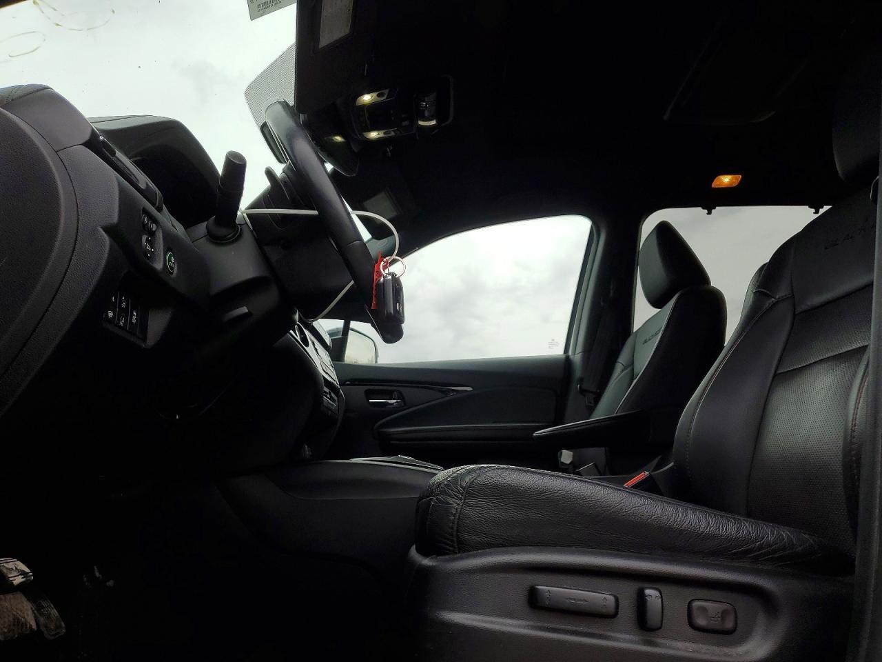 2022 Honda Pilot Elite - Image 7