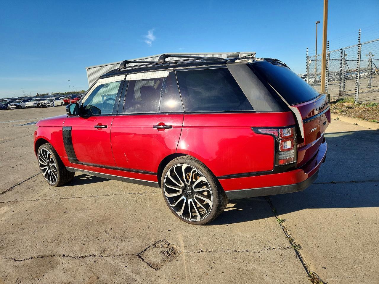 2017 Land Rover Range Rover Supercharged - Image 2