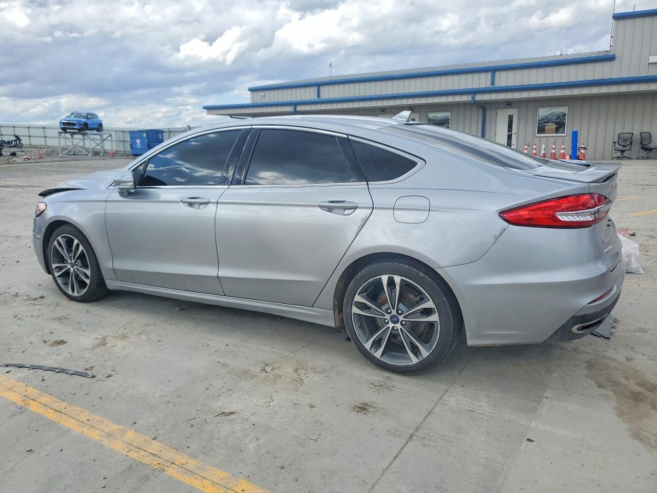 2020 Ford Fusion Titanium - Фото 2