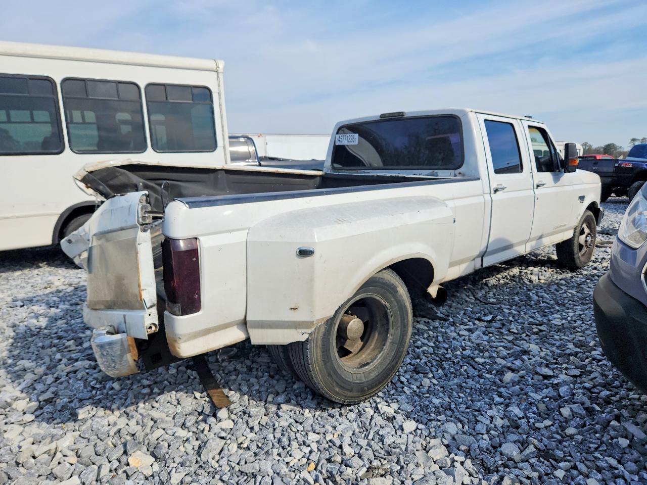 1997 Ford F350 - Image 3