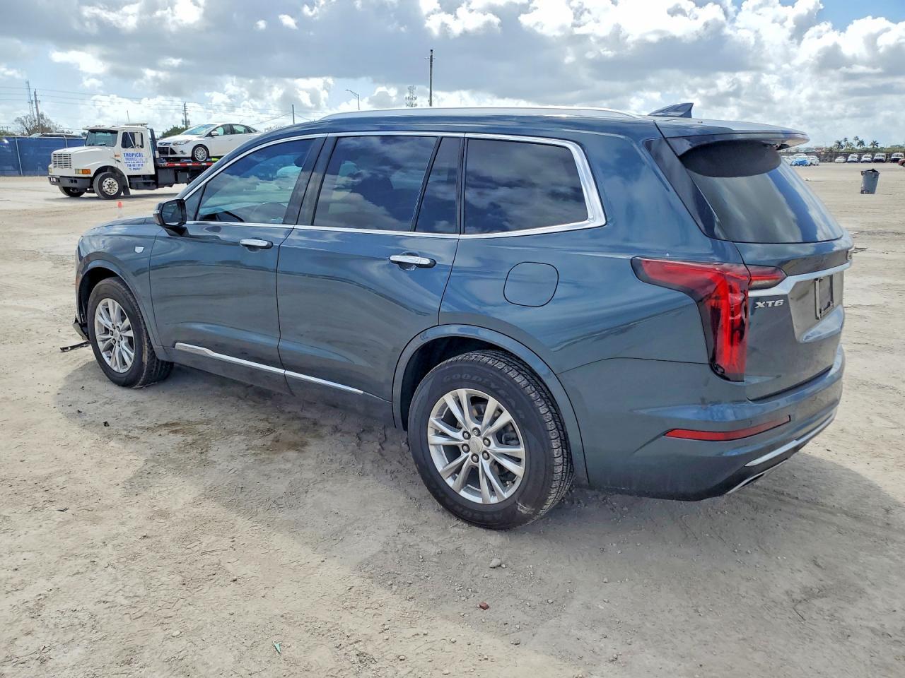 2021 Cadillac Xt6 Luxury - Фото 2