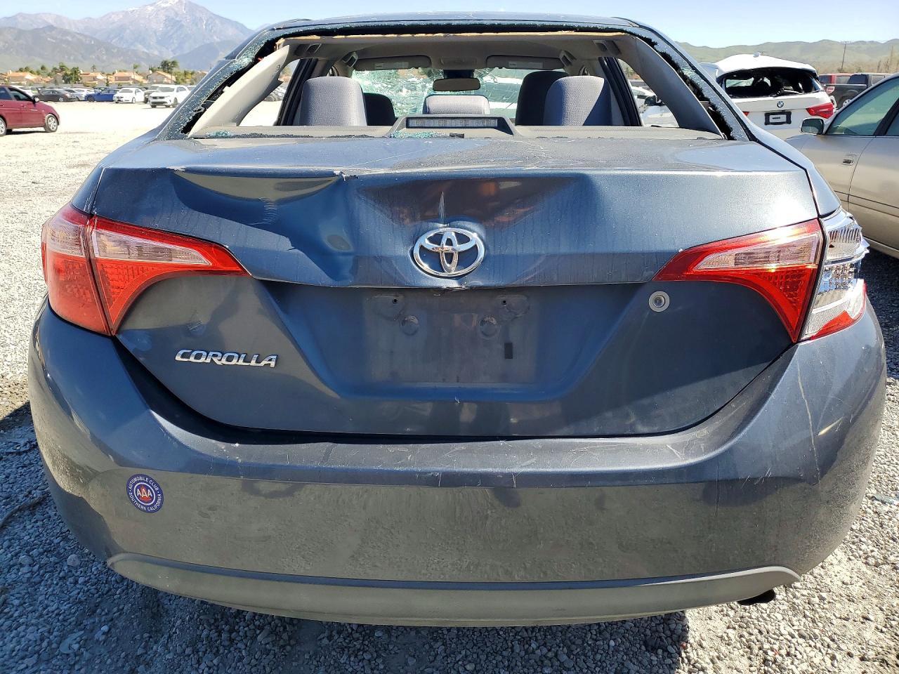 2017 Toyota Corolla L - Фото 6