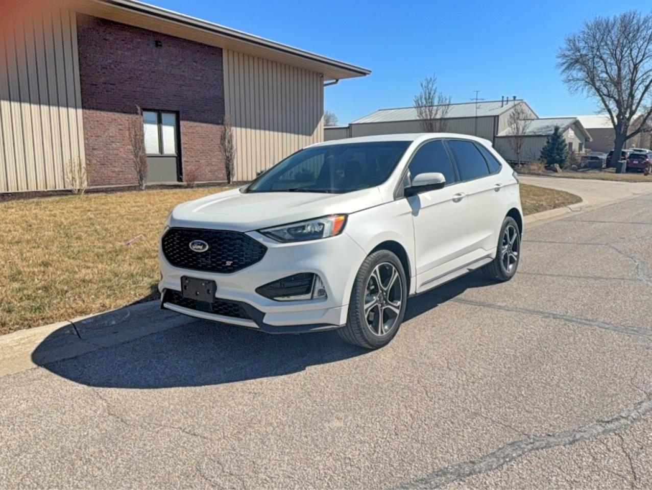 2020 Ford Edge St - Фото 2