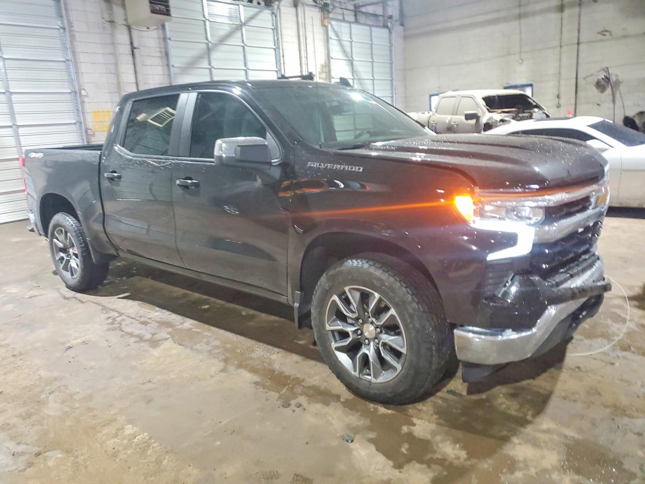 2025 Chevrolet Silverado K1500 Lt-L - Image 4
