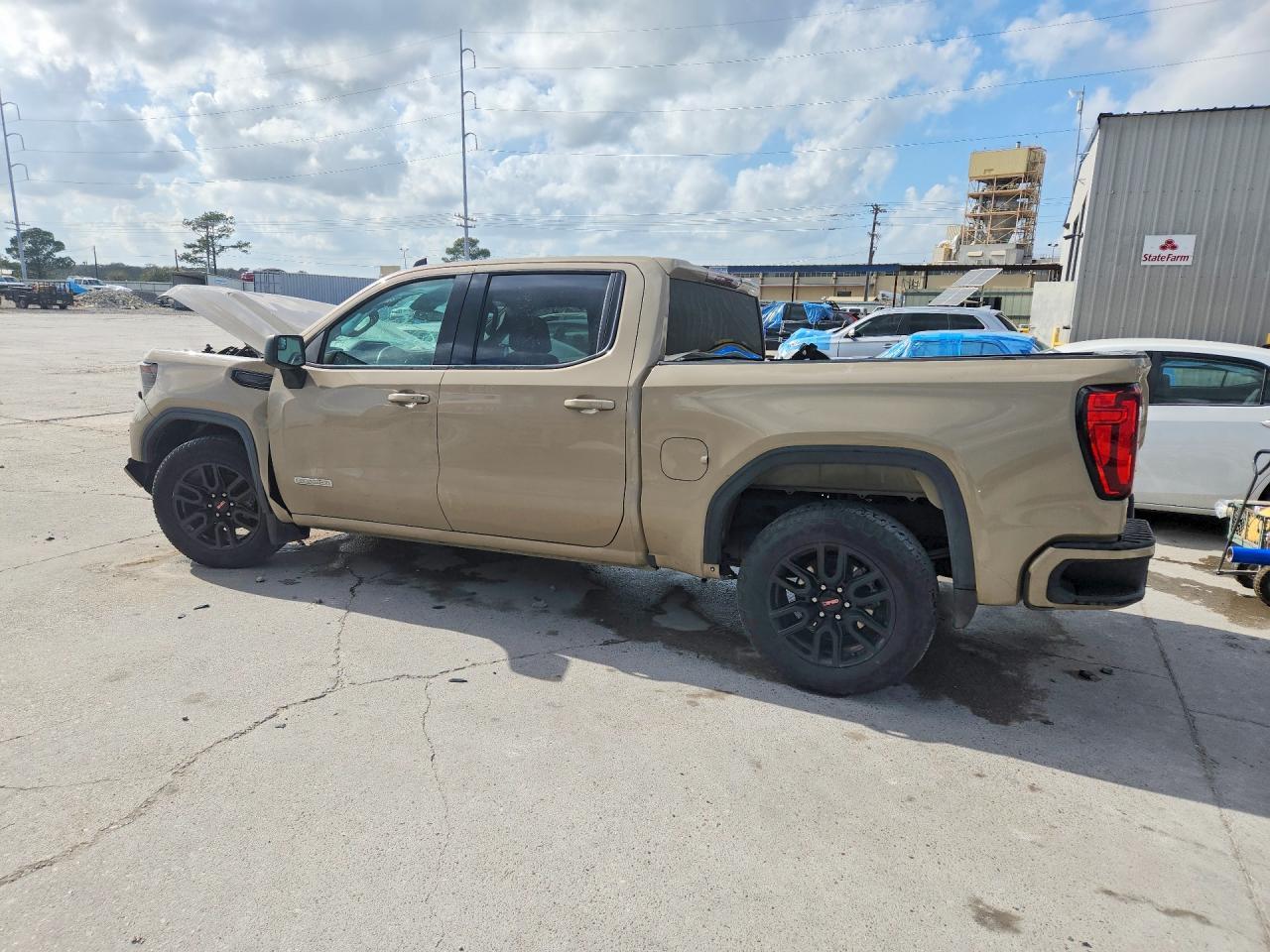 2023 GMC Sierra C1500 Elevation - Фото 2