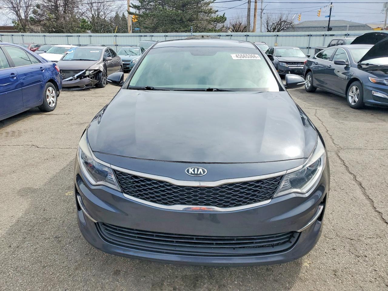 2017 Kia Optima Lx - Фото 5