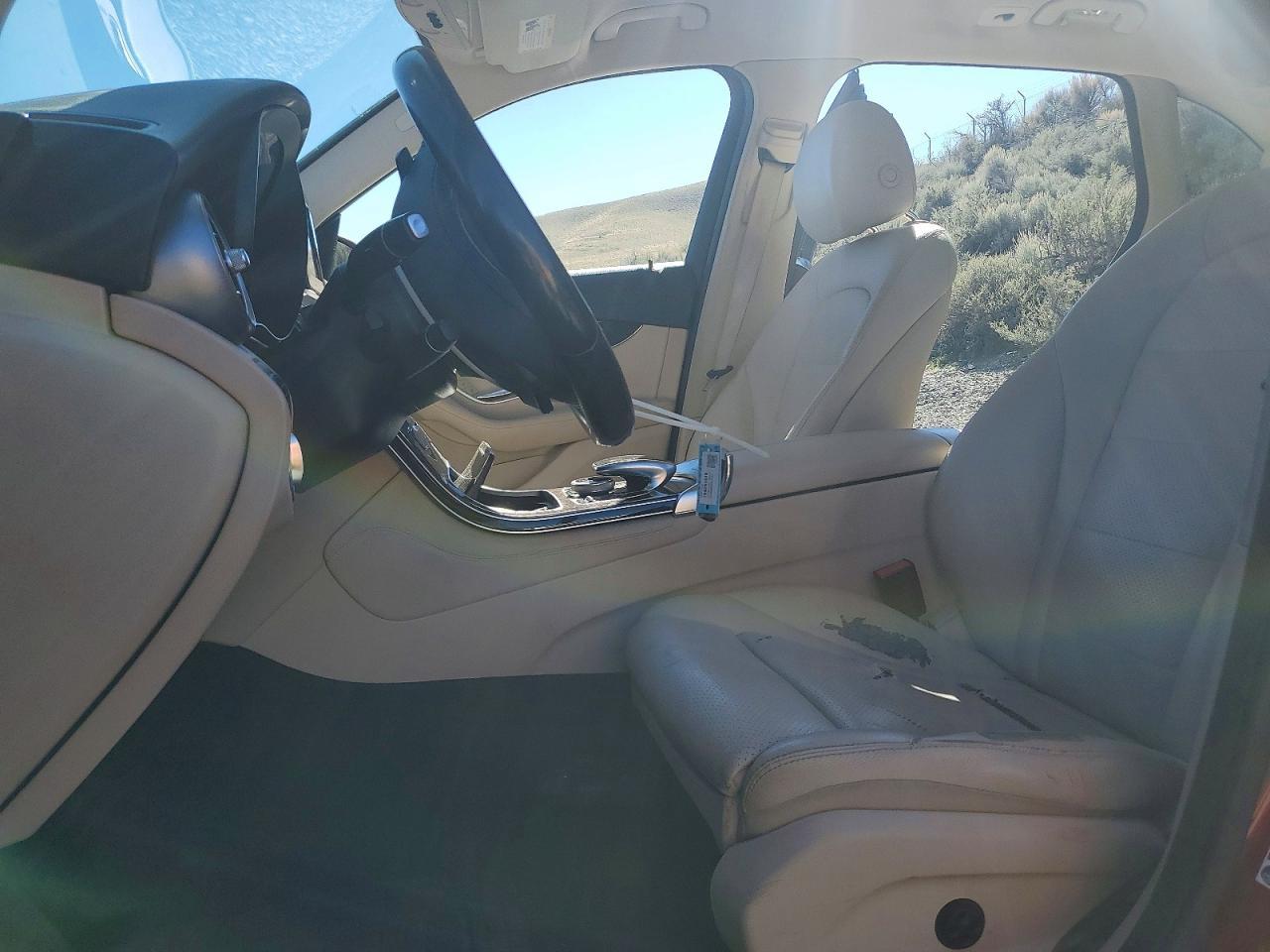 2016 Mercedes-Benz Glc 300 4Matic - Image 7