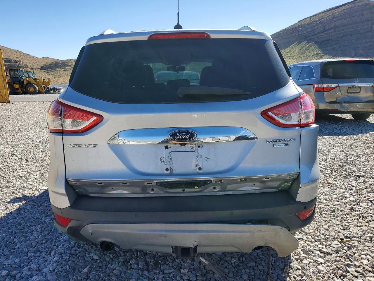 2015 Ford Escape Platinum - Фото 6