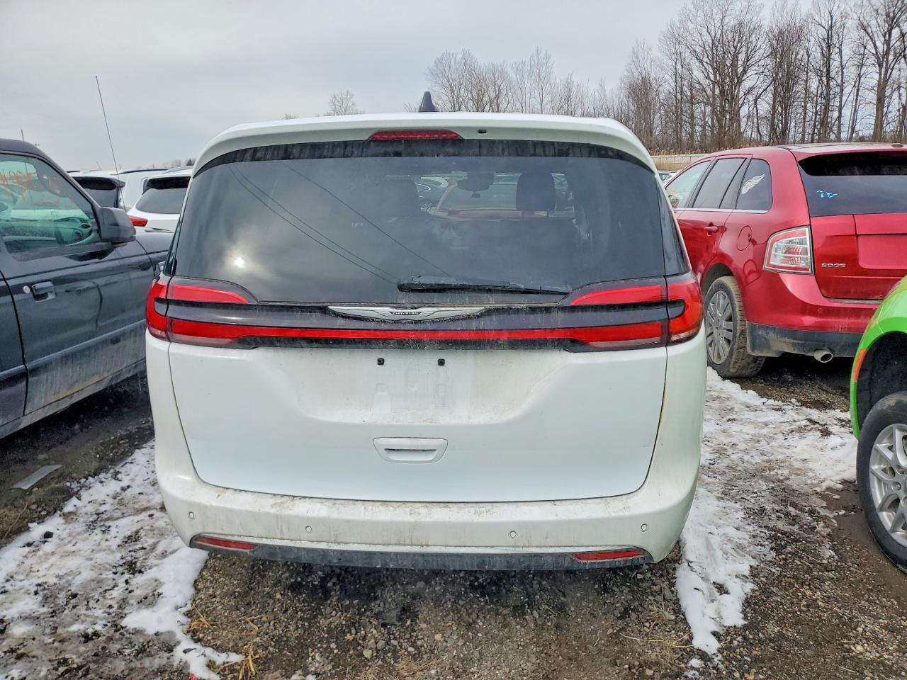 2024 Chrysler Pacifica Touring L - Фото 6