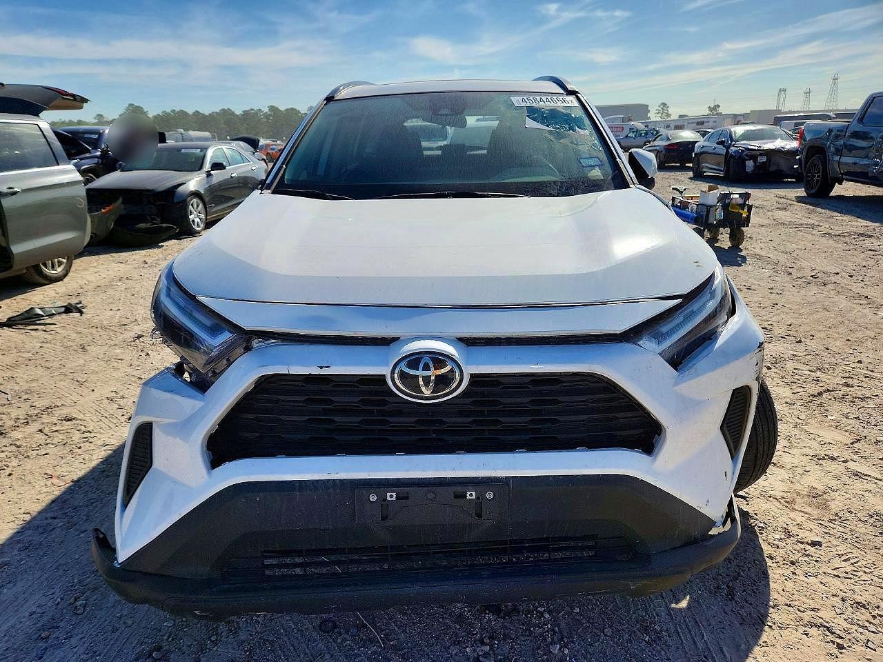 2022 Toyota Rav4 - Фото 5