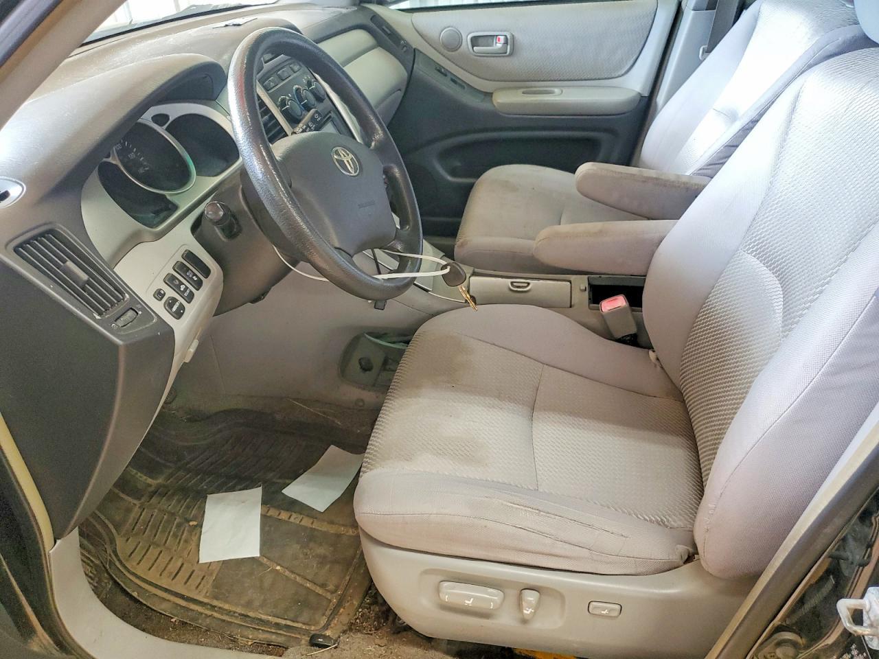 2004 Toyota Highlander - Фото 7