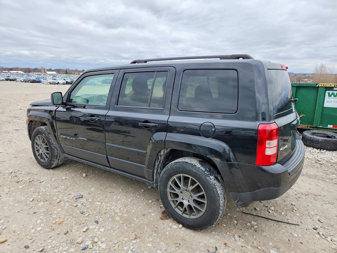 2016 Jeep Patriot Sport - Image 2