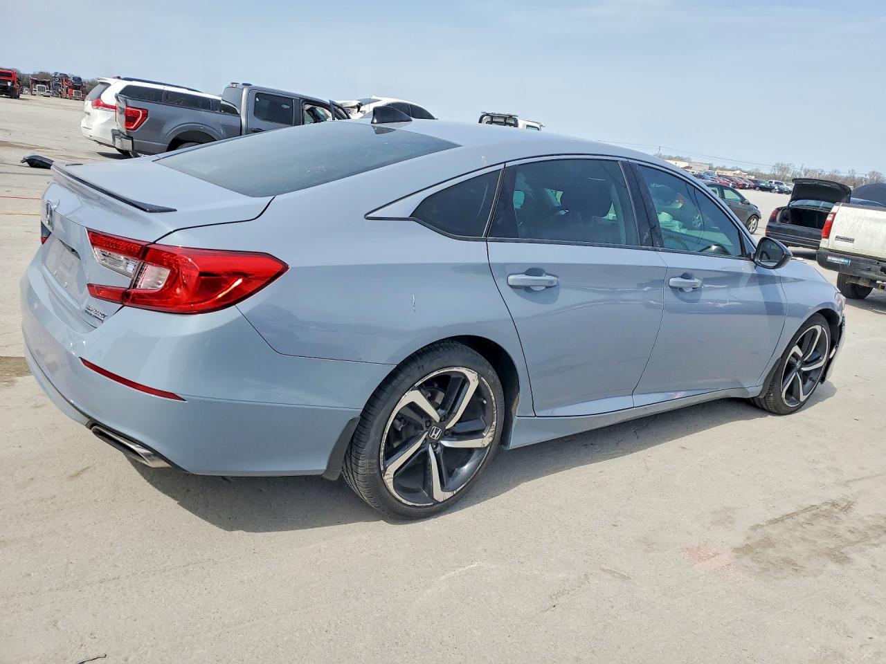 2022 Honda Accord Sport Se - Image 3