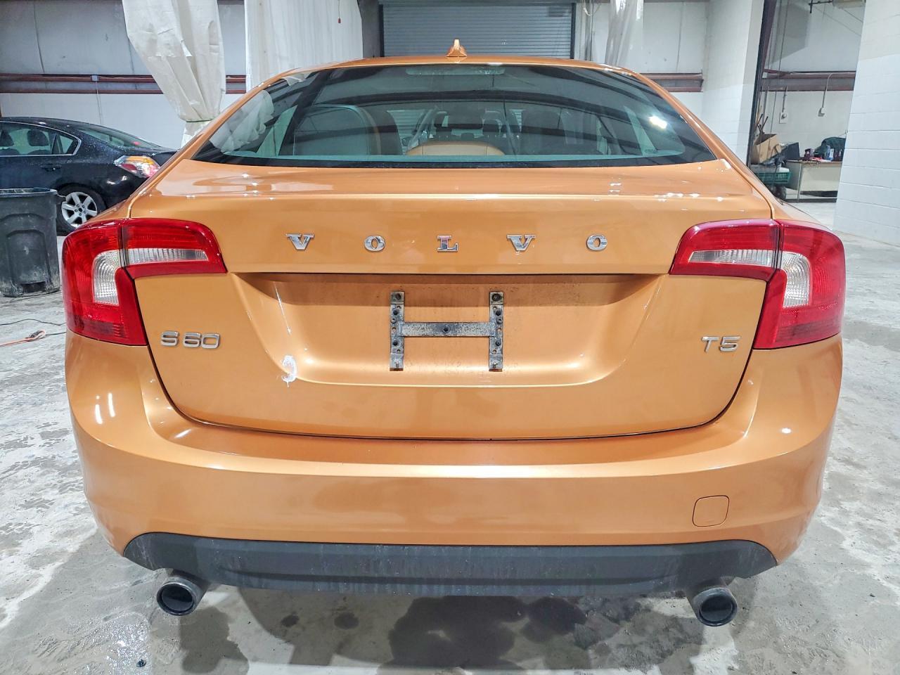 2012 Volvo S60 T5 - Image 6