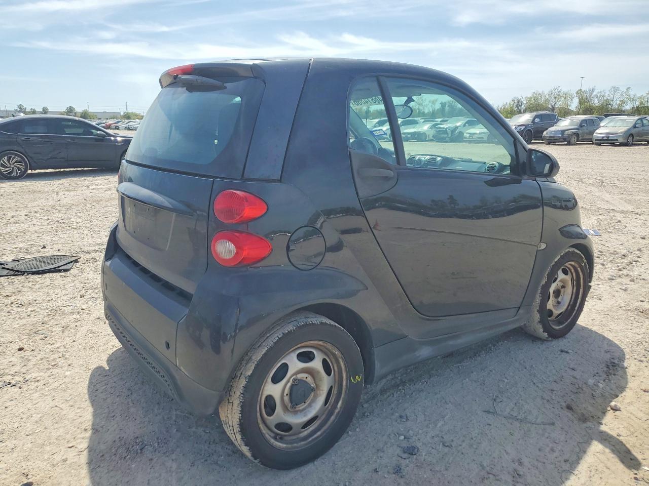 2013 Smart Fortwo Pure - Image 3