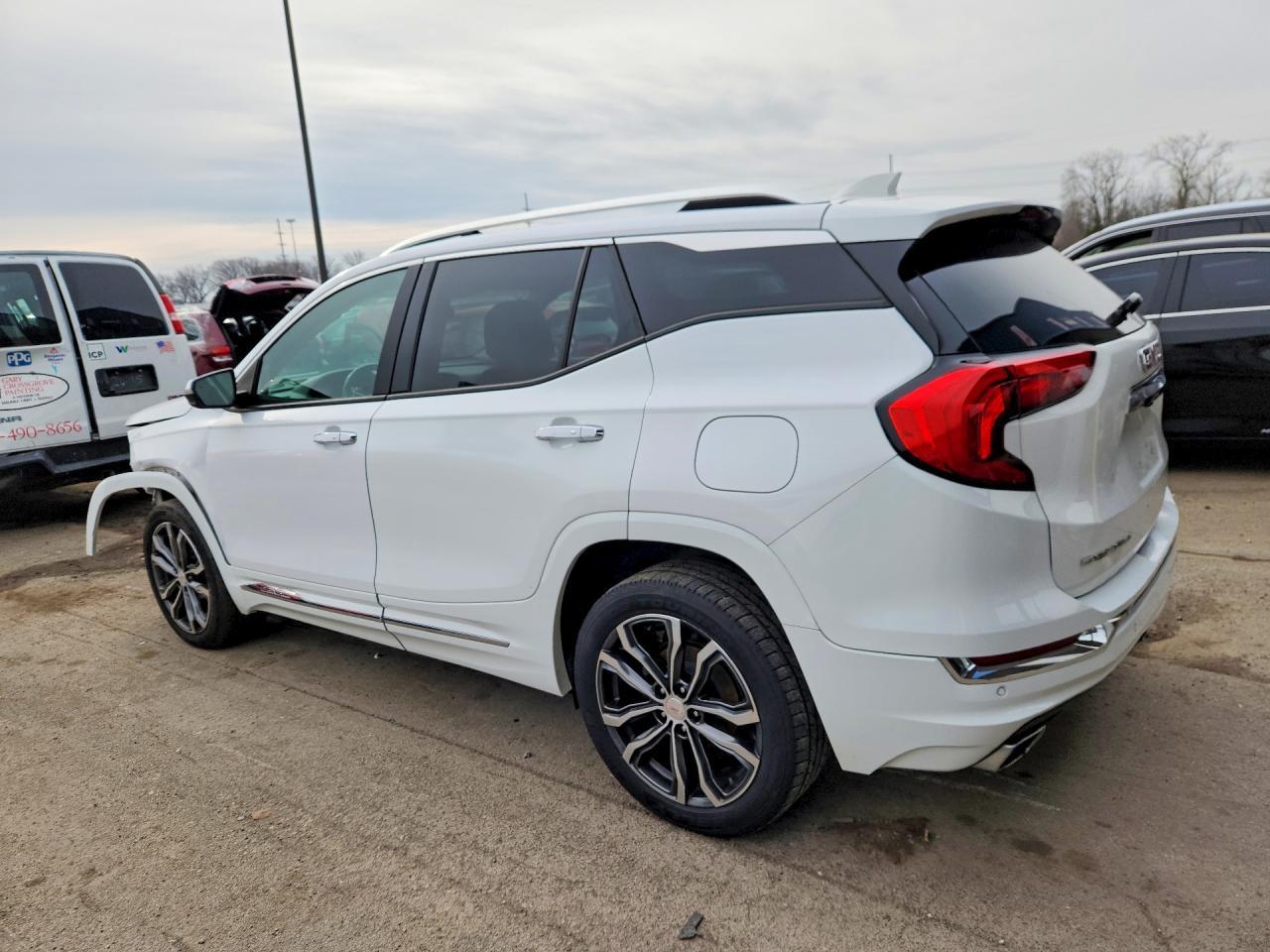 2018 GMC Terrain Denali - Фото 2