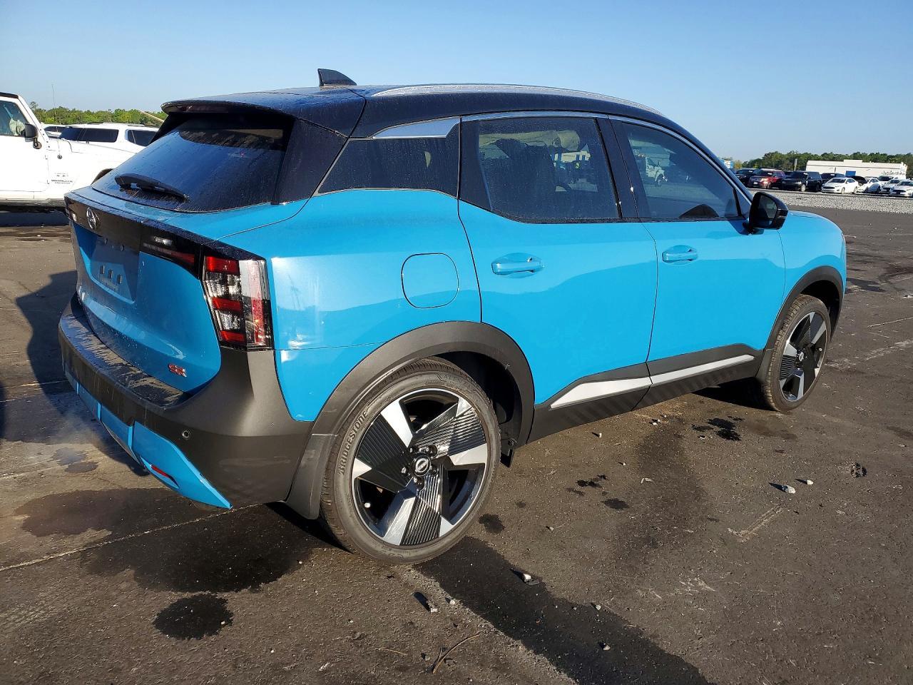 2026 Nissan Kicks Sr - Фото 3