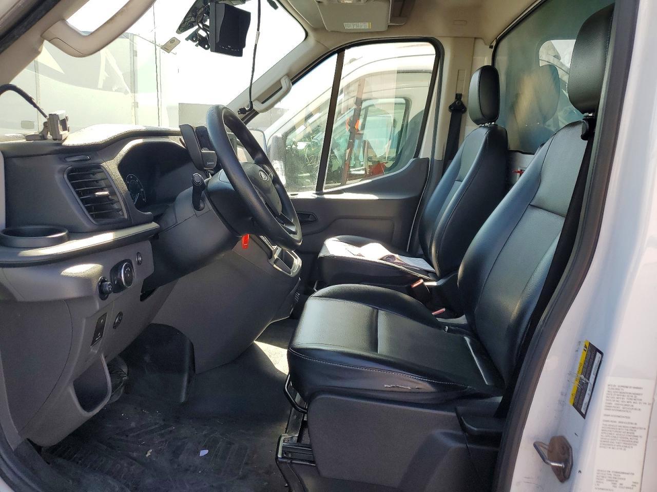 2022 Ford Transit Delivery Truck - Image 5