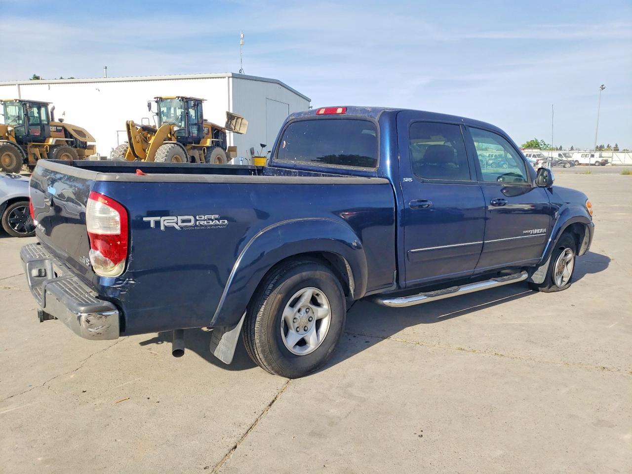2004 Toyota Tundra Sr5 - Фото 3
