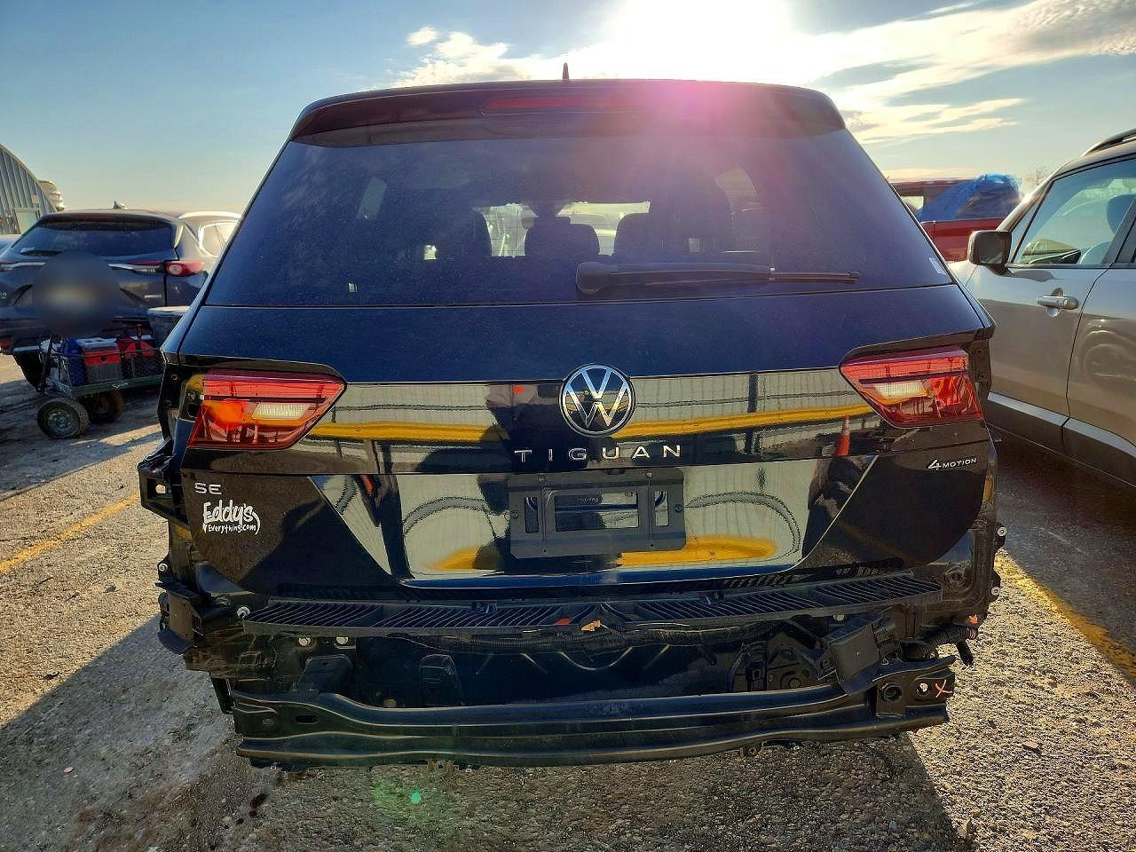 2022 Volkswagen Tiguan Se - Фото 6