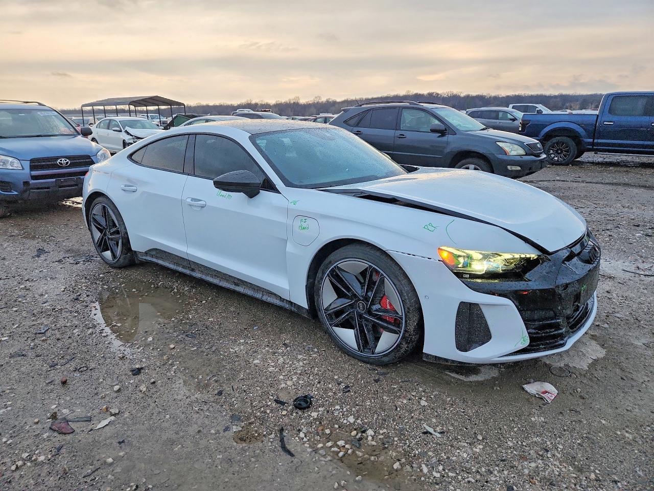 2022 Audi Rs E-Tron Gt - Image 4