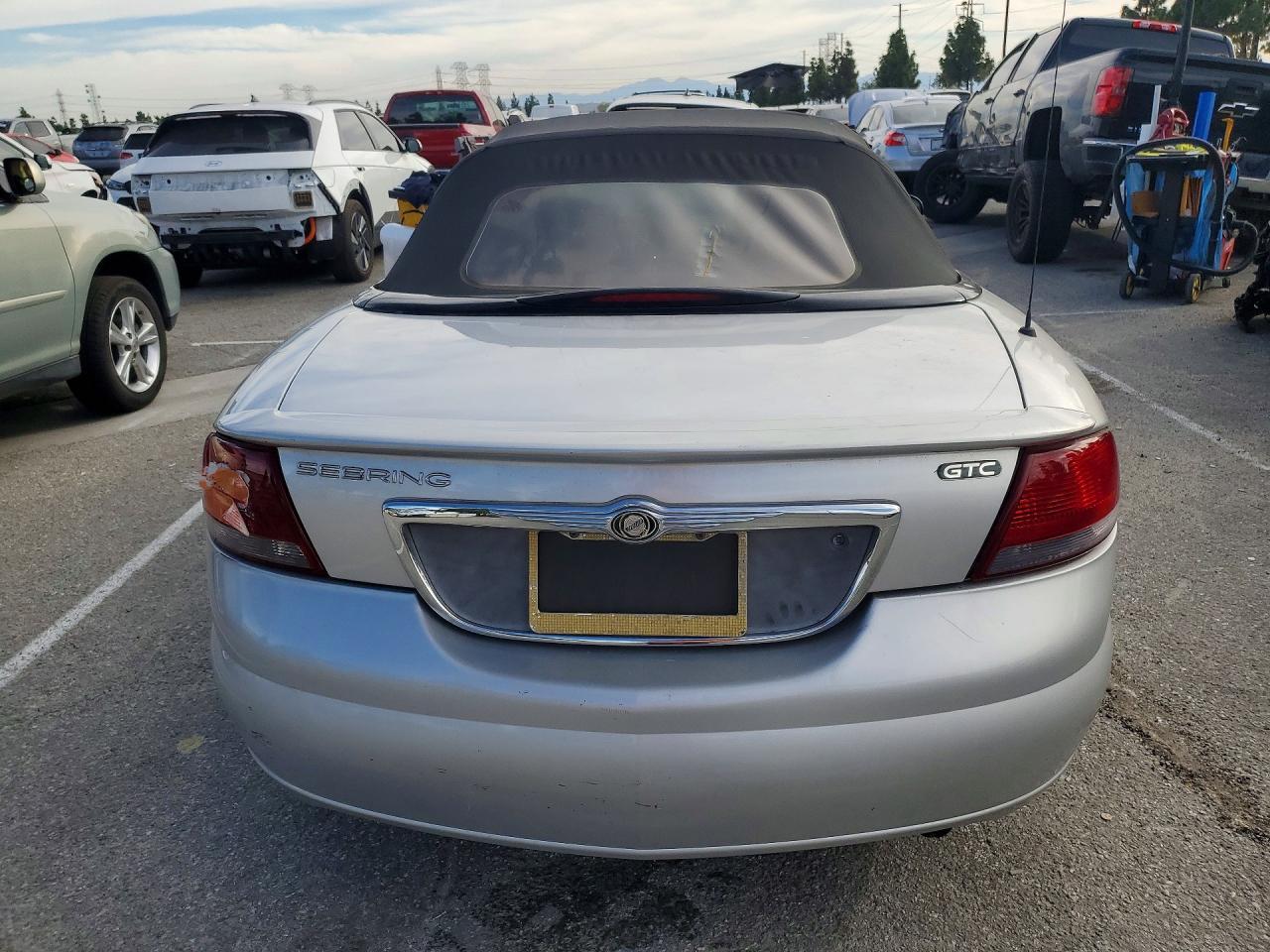 2004 Chrysler Sebring Gtc - Image 6
