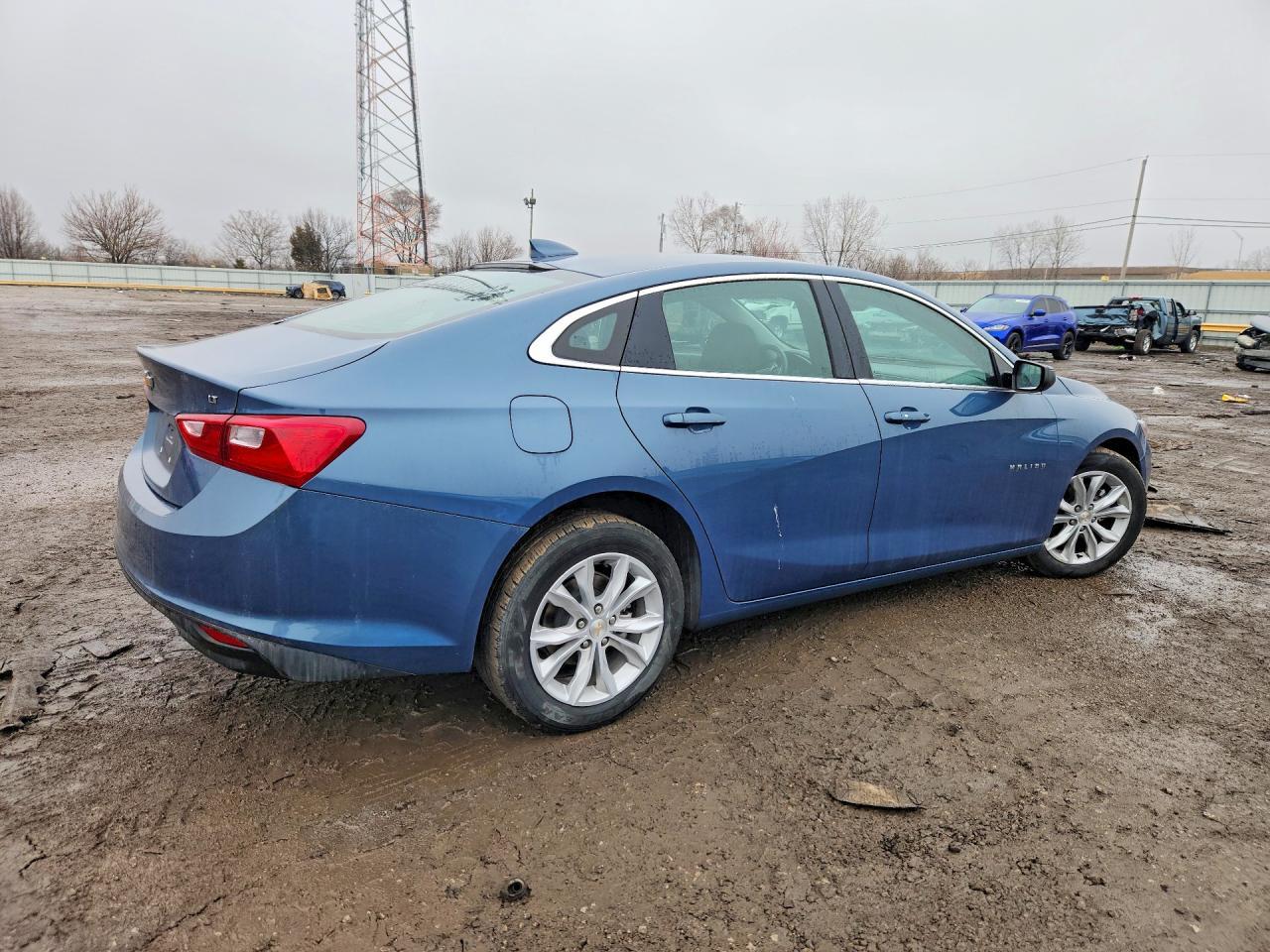 2024 Chevrolet Malibu Lt - Фото 3