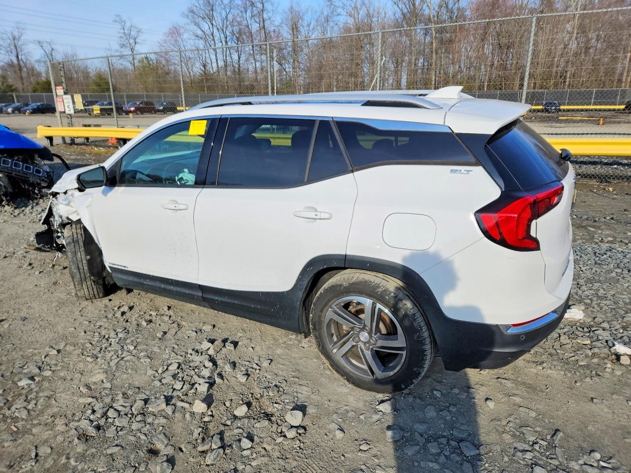 2019 GMC Terrain Slt - Фото 2