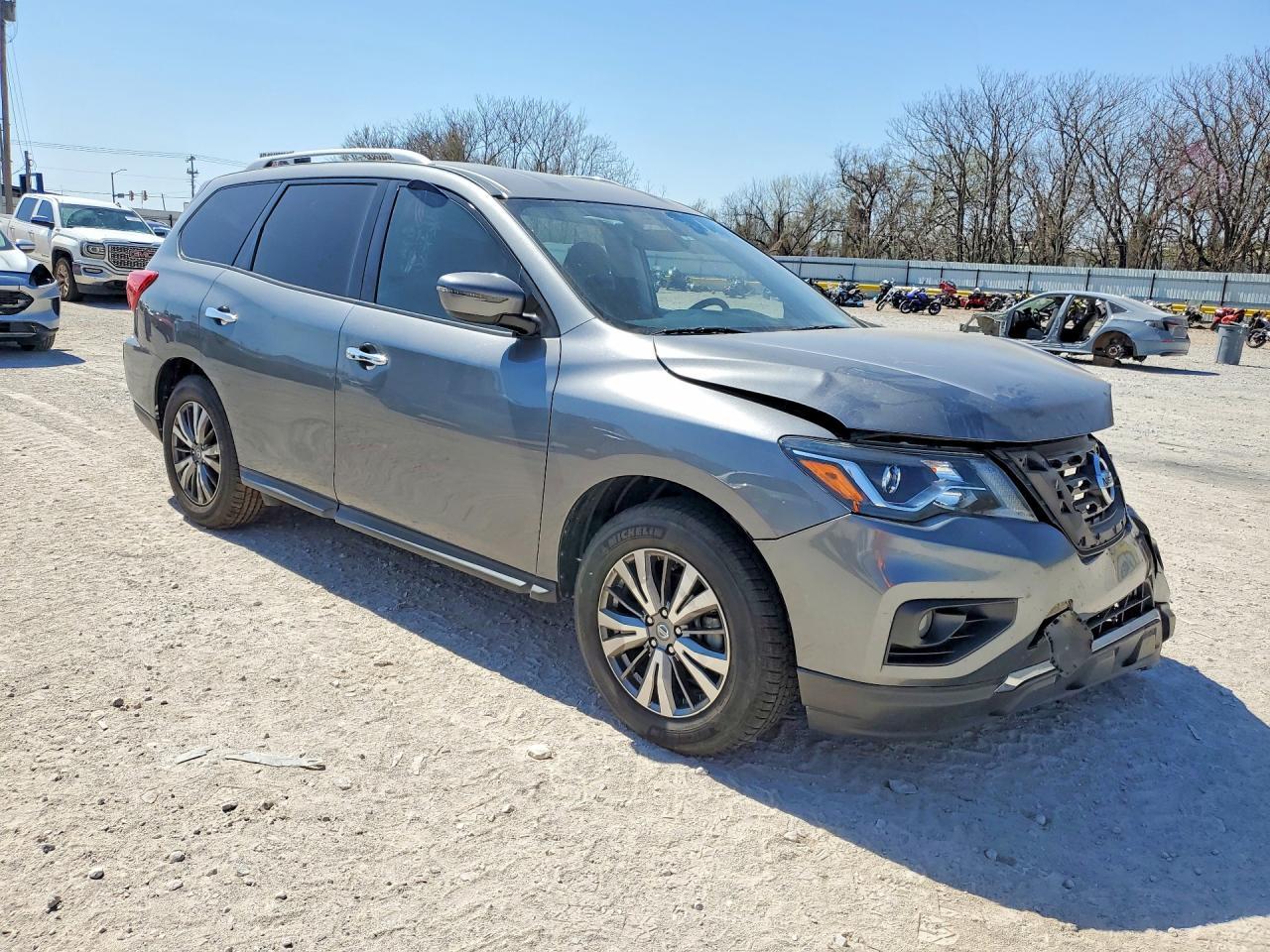 2019 Nissan Pathfinder Sv - Фото 4