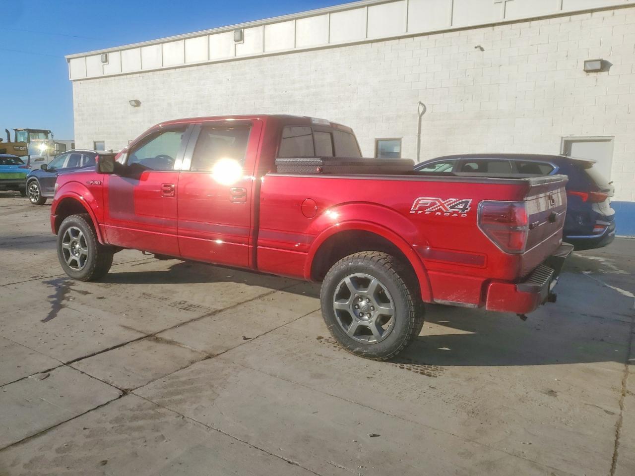2013 Ford F150 Supercrew - Фото 2