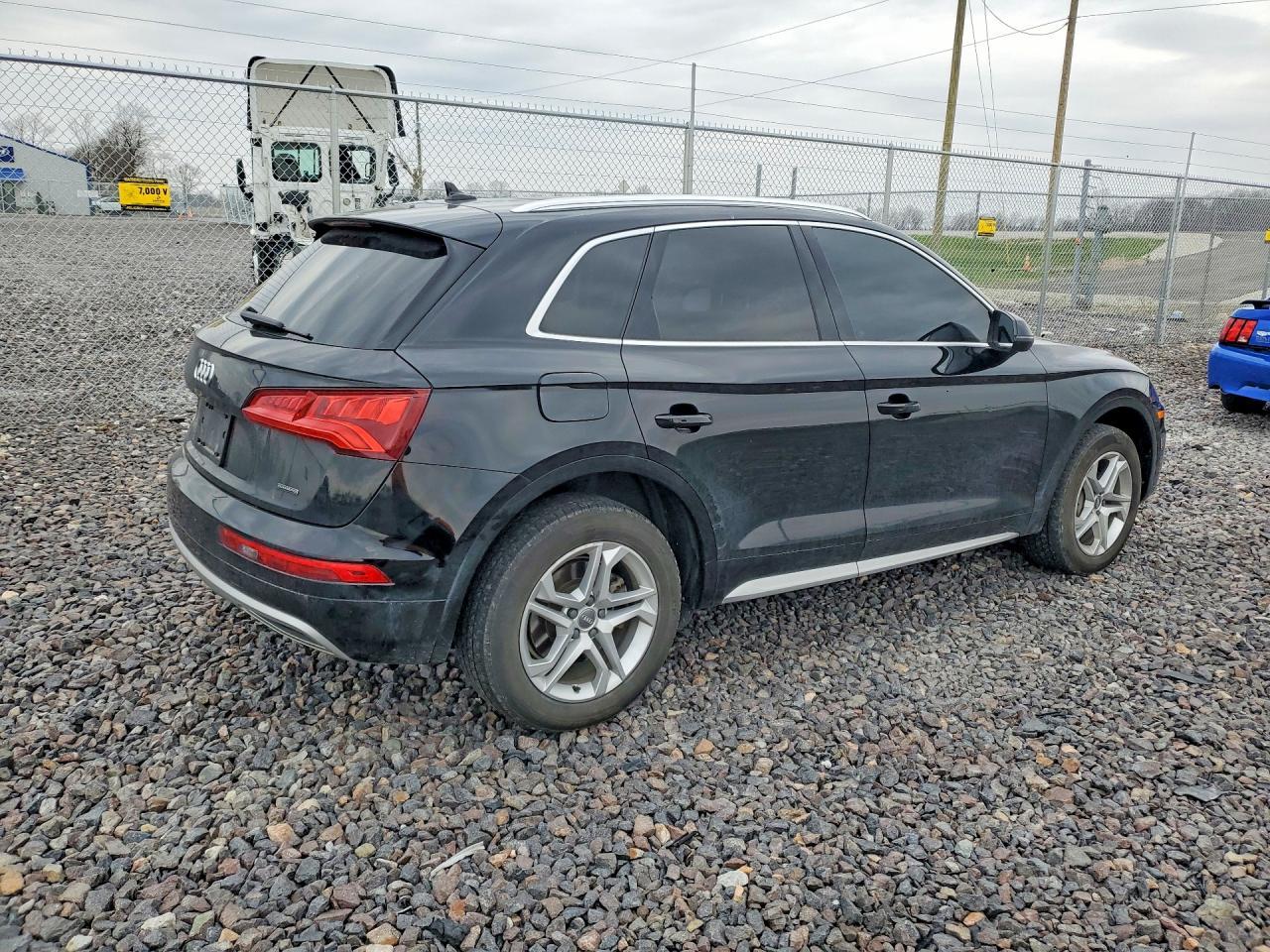 2019 Audi Q5 Premium - Image 3