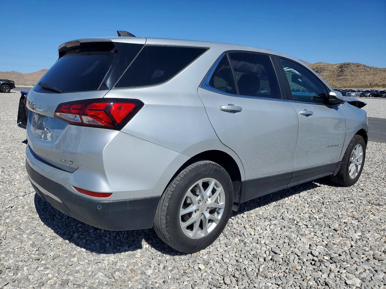 2022 Chevrolet Equinox Lt - Фото 3