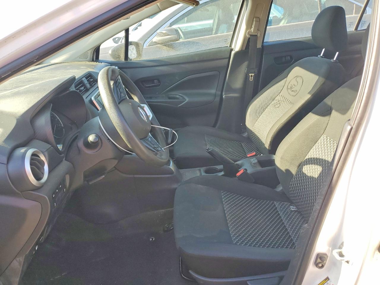 2021 Nissan Versa S - Image 7