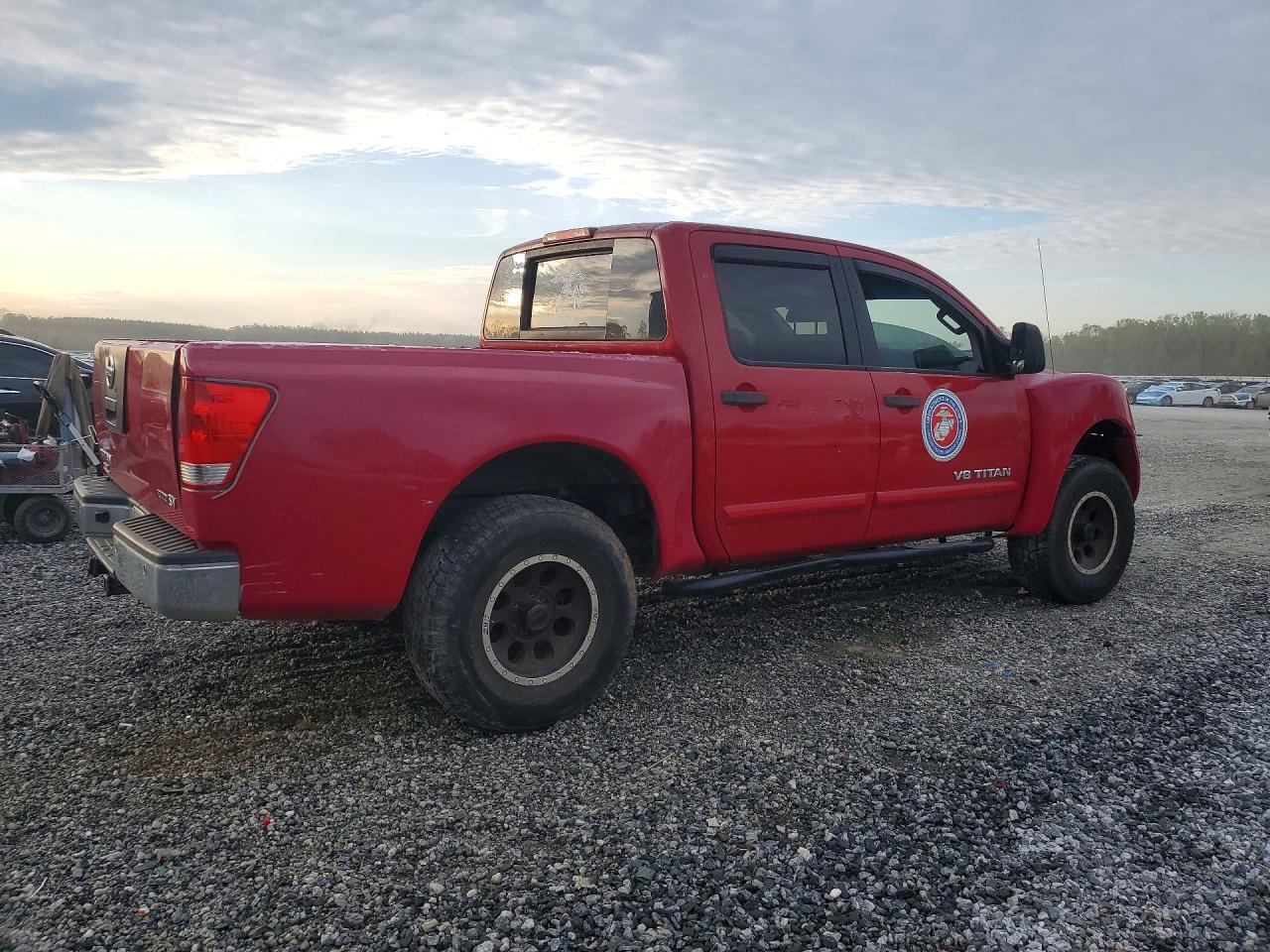 2012 Nissan Titan Sv - Image 3