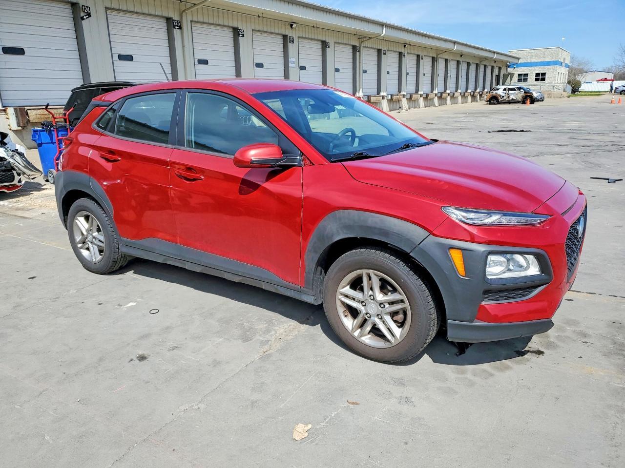 2021 Hyundai Kona Se - Фото 4