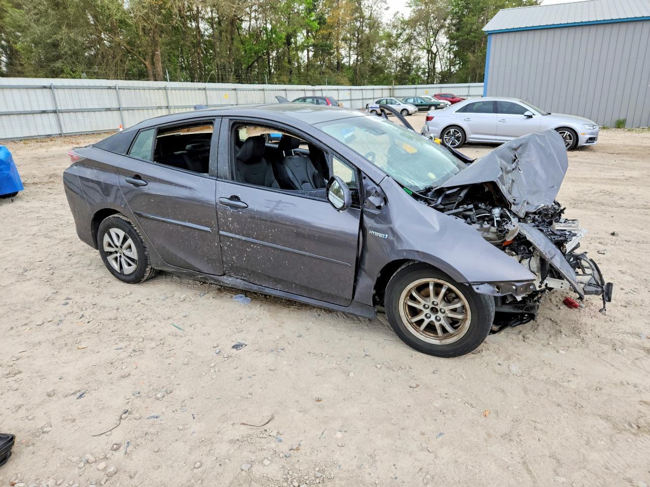 2017 Toyota Prius Four - Фото 4