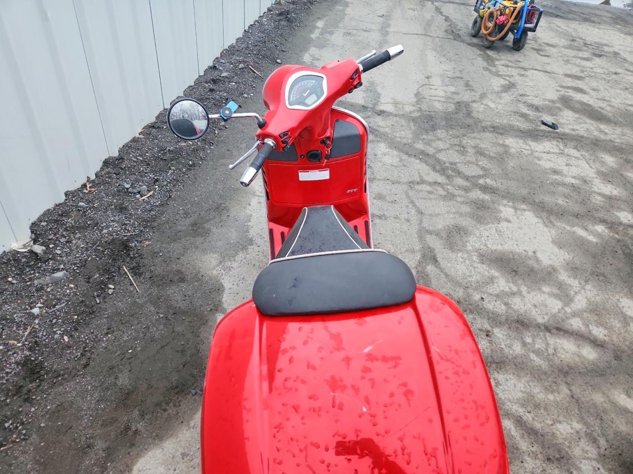 2018 Vespa Gts - Image 6