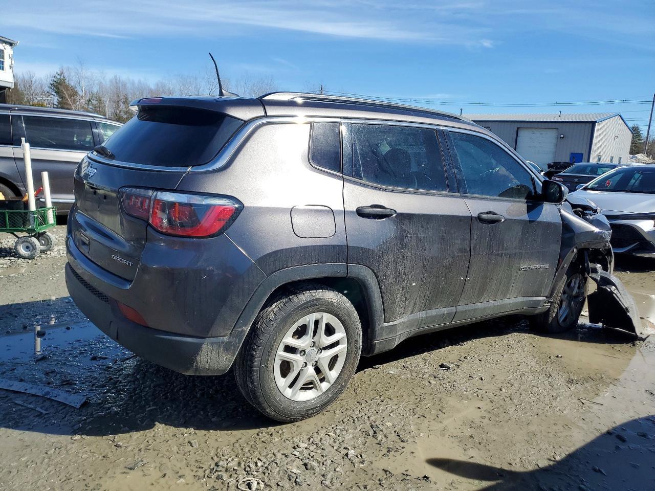2019 Jeep Compass Sport - Фото 3