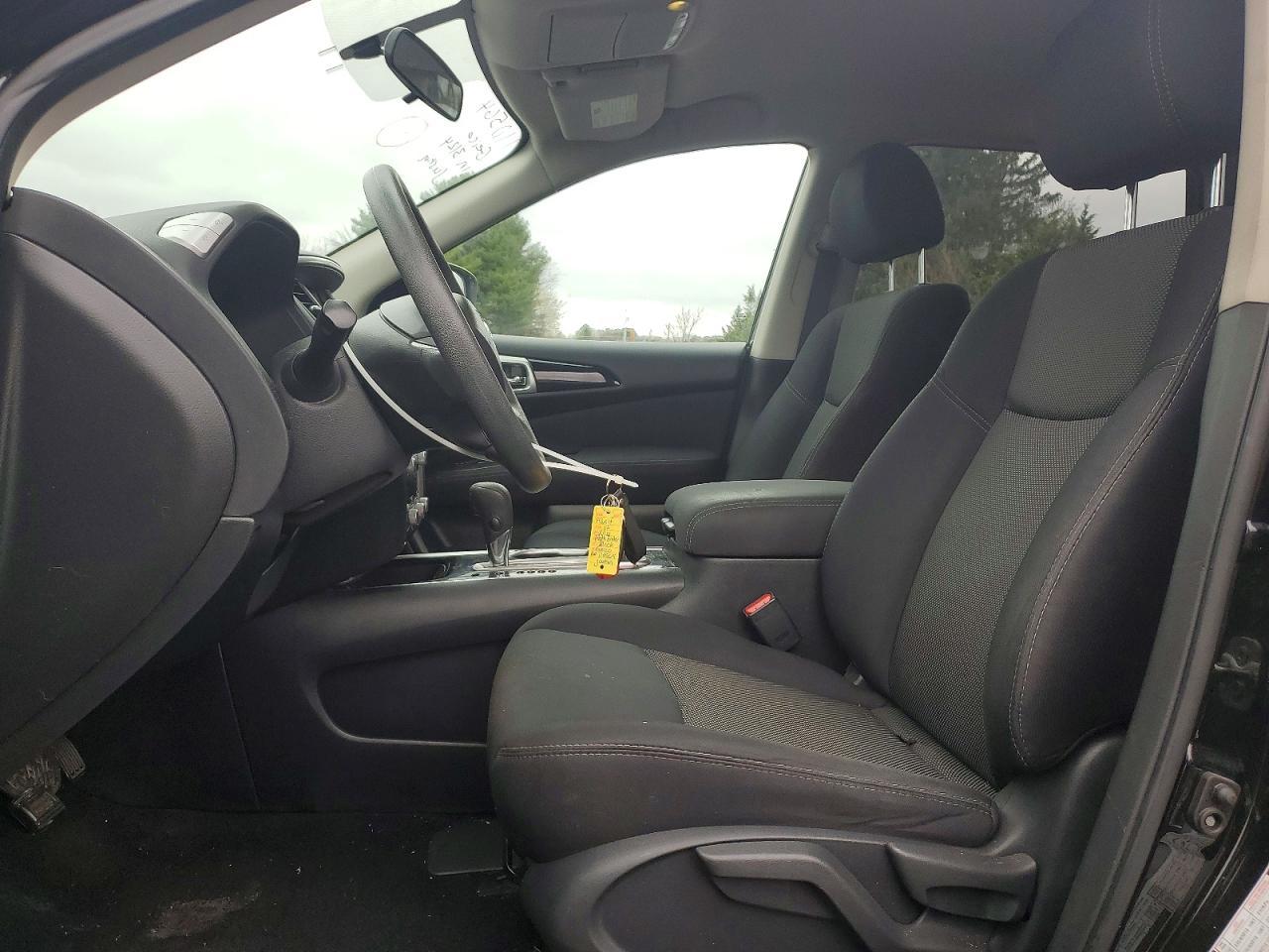 2017 Nissan Pathfinder S - Image 7