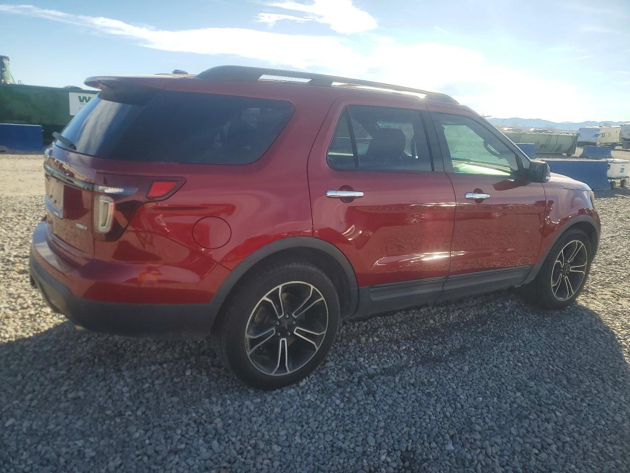 2014 Ford Explorer Sport - Image 3